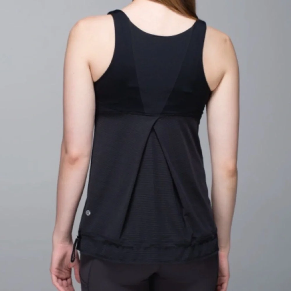 Lululemon Run : Black Ta‎ Ta Tank Top SZ4
